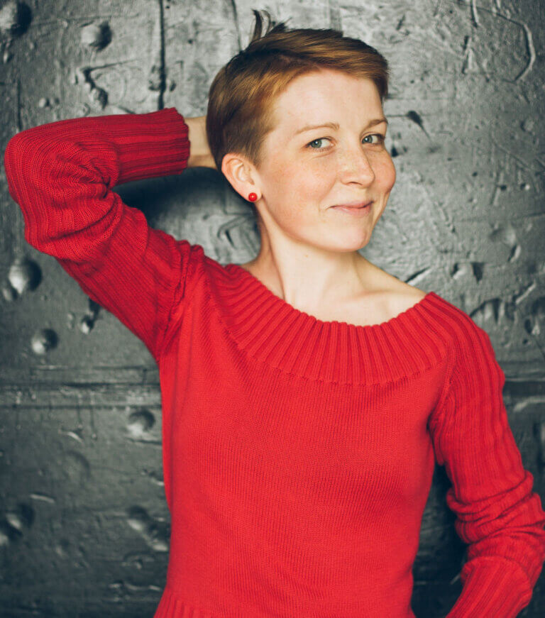 Антонина Попова